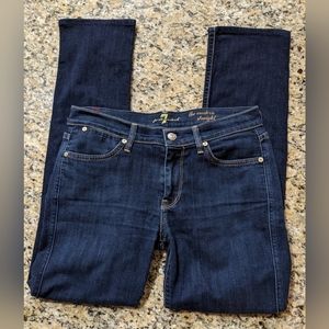 EUC 7 For All Mankind Medium Wash Straight Leg Jeans Size 28